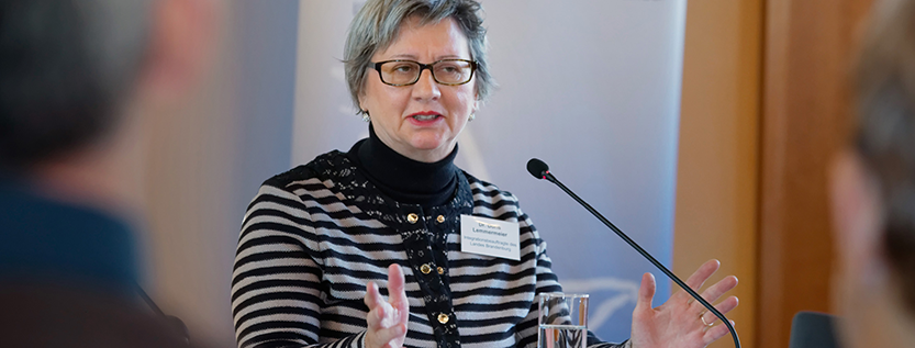 Integrationsbeauftragte Dr. Doris Lemmermeier beim Dialogforum in Brandenburg an der Havel (Foto: MASGF / ariadne an der spree)