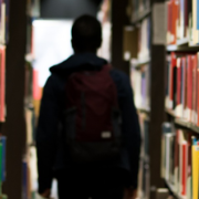 Schulbibliothek (Foto: StockSnap/pixabay.com)